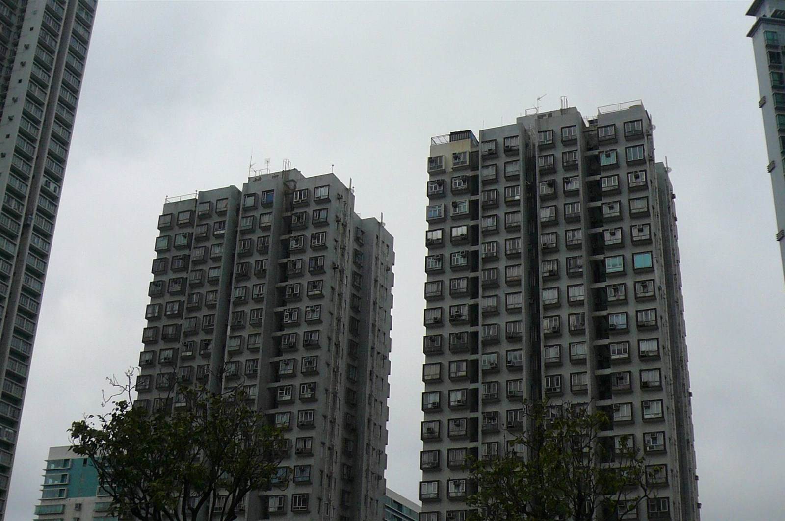 全辉中心