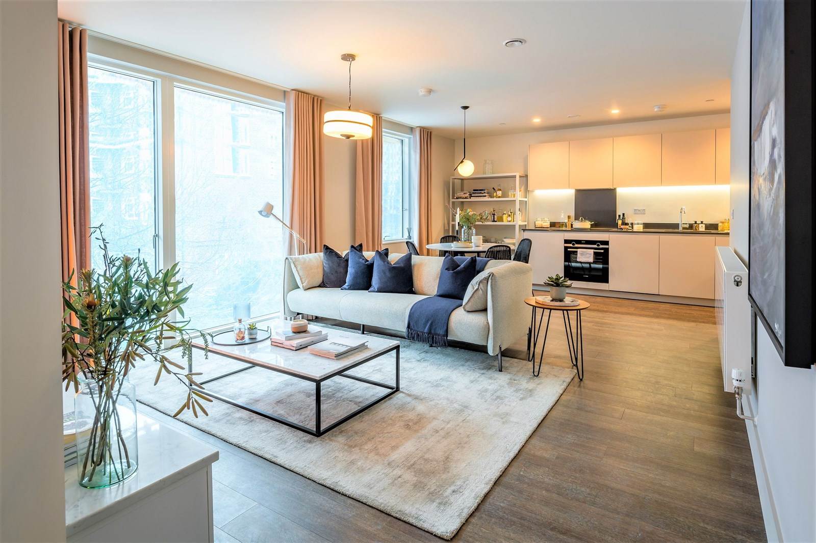 倫敦Zone 2奧運選手村呎價低至港幣6000餘元嘆水景享地利一房實呎623呎送露台僅售48.4萬英鎊| 地產新聞| 中原地產