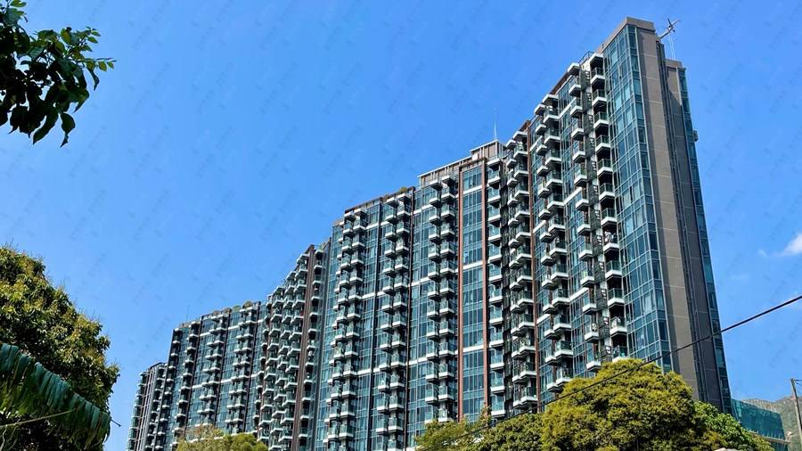 银主盘存量连升4季 为近10季高位 升幅主要来自中高价私人住宅 中低价存量则下调 受惠财案3月新界细价银主盘成交飙升1.13倍