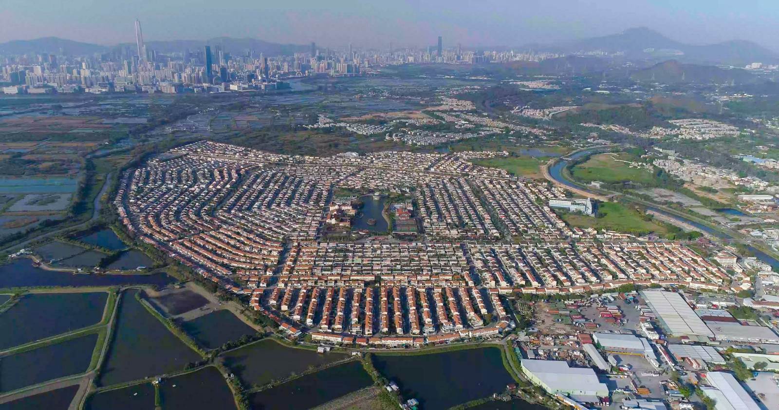 楼市半年结】2025上半年二手注册量最高屋苑锦绣花园成黑马| 地产新闻| 中原地產