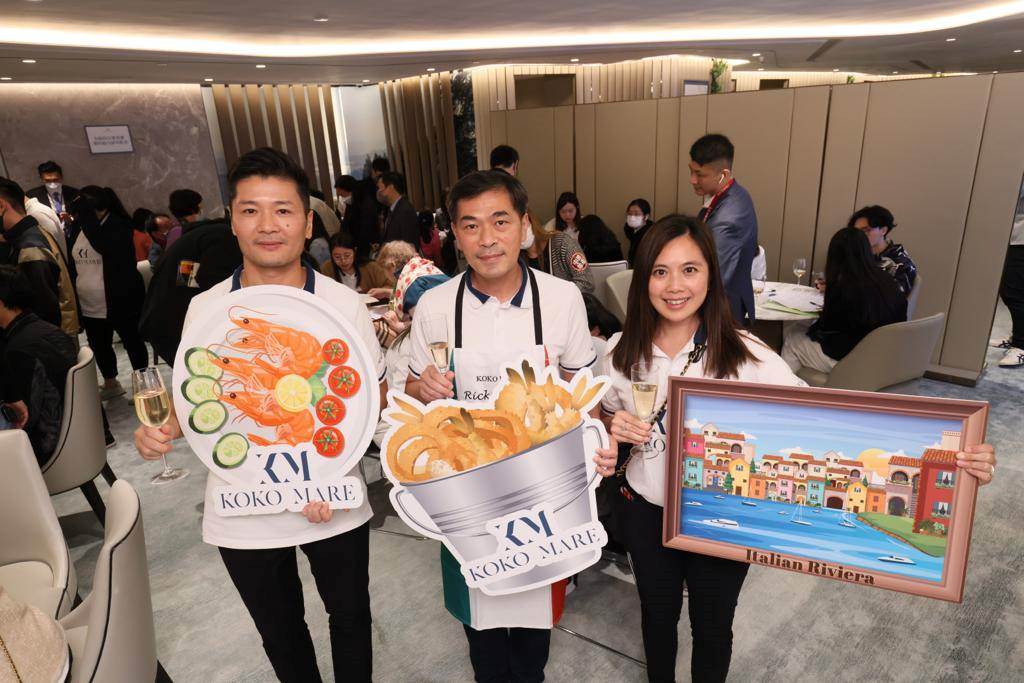 會德豐黃光耀(圖中)表示,KOKO MARE作為第二季新盤頭炮,首輪銷情理想,有機會盡快加推價單,希望復活節假期可以安排次輪銷售。